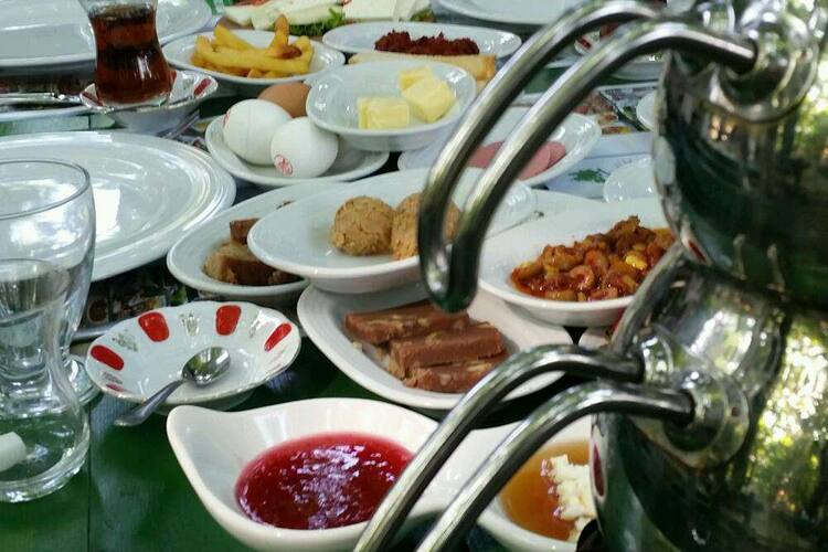 Derebahce Restaurant Kesf I Lezzet